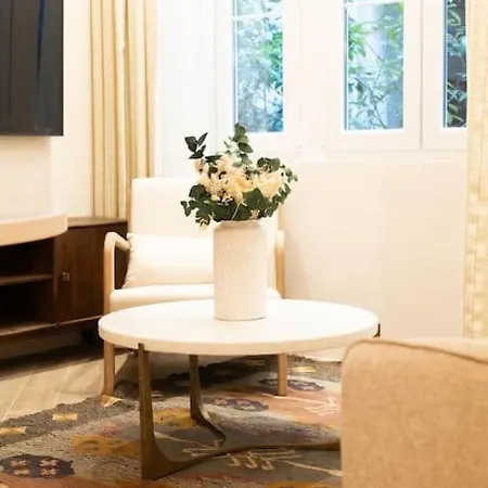 New Luxury - 4 People Apartment Paris